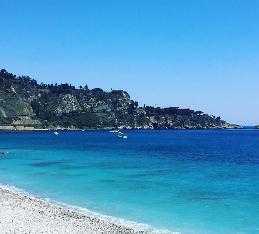 Beach Apartments Patrizia Taormina Bagian luar foto